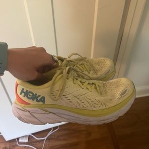 Womens Hoka One One Clifton 8 Sneakers